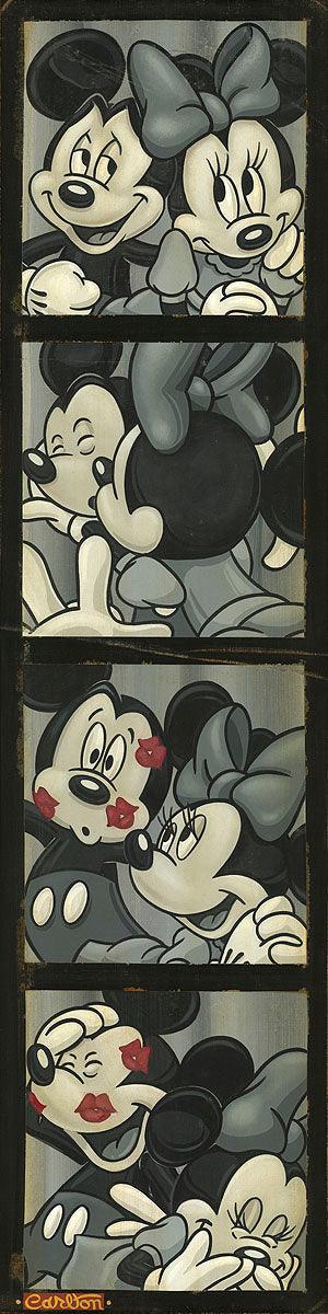 Photo Booth Kiss